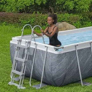 בריכה מלבנית דגם CHEVRON 2026 מק"ט 56721 במידות 4.04/2.01 גובה 1 מ' כולל משאבת פילטר וסולם יבואן רשמי בסטוואי